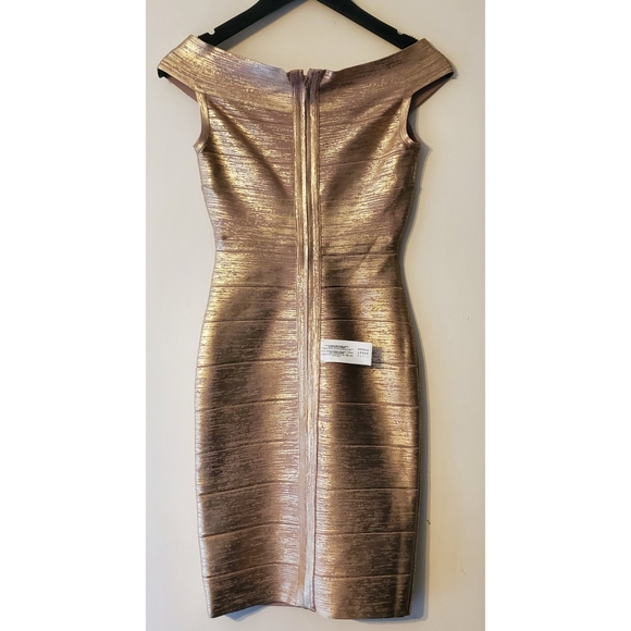 🎀NWT🎀 Herve Leger Criss Cross Off The Shoulder Bandage Dress - Picture 8 of 11